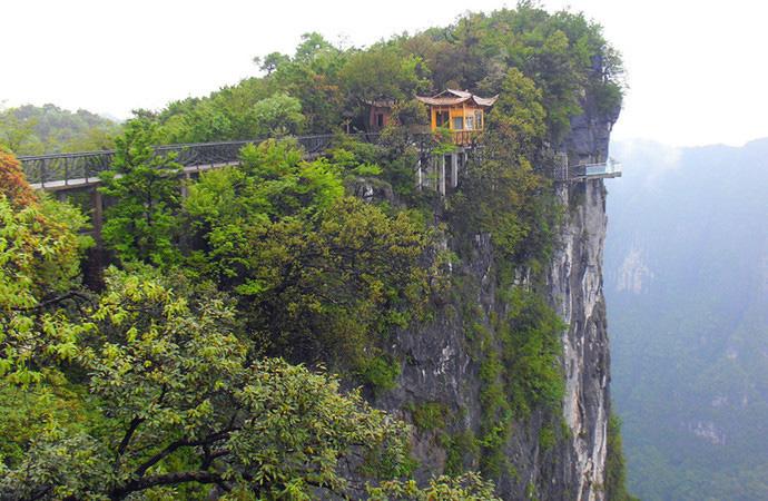 张家界天门山景区 天门山玻璃栈道 天门山在哪