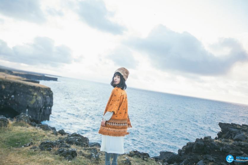 旅行穿什么衣服拍照好看 海边穿什么颜色衣服拍照好看