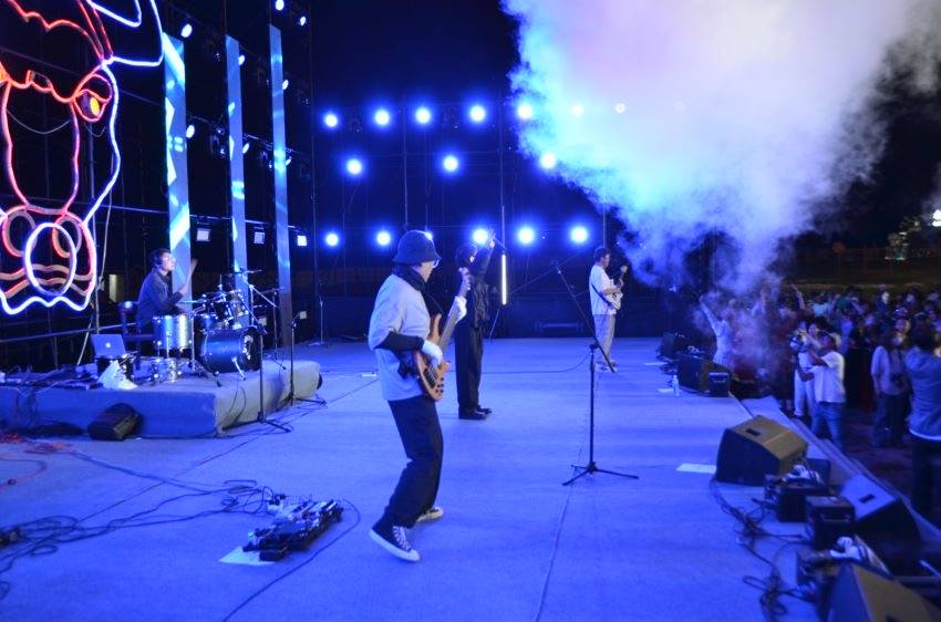 如图片无法显示，请刷新页面